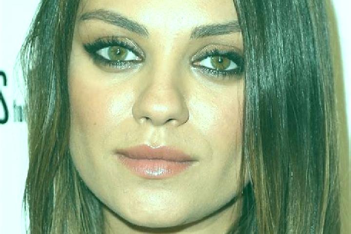 Violet, 38, a auburn hazel-eyed indian companion based in Masiera. Offering Duos, Roleplay, Domination, Girlfriend Experience. Available for incall and outca...