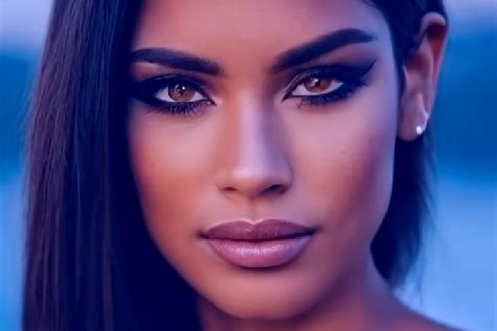 Violet, 38, a black brown-eyed latina companion based in Bukene. Offering Massage, Prostate Massage, 69, Overnight. Available for incall and outcall, overnig...