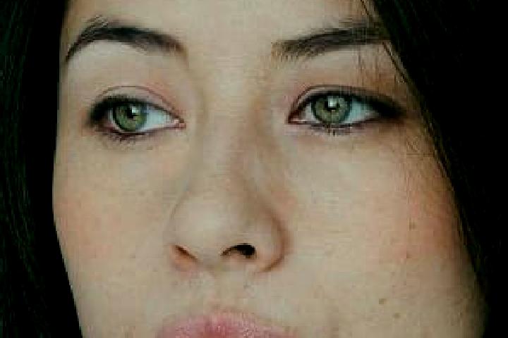 Violet, 38, a brunette green-eyed asian companion based in Vartaqmish. Offering Duos, Tantra, Fetish, Domination. Available for incall and outcall, day and e...
