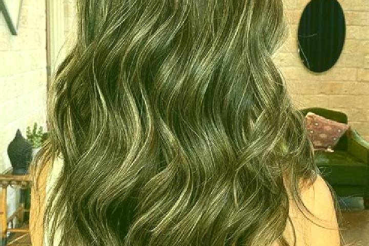 Violet, 38, a brunette grey-eyed caucasian companion based in De Noord. Offering CIM, GFE, Party Girl, A-Level, Prostate Massage. Available for incall and ou...