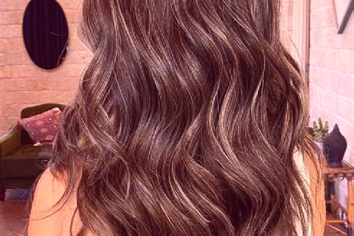 Violet, 38, a brunette grey-eyed mixed companion based in Kalaheo. Offering Domination, Striptease, Fetish. Available for incall and outcall, day and evening...