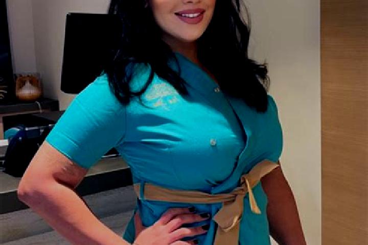 Violet, 38, a brunette grey-eyed mixed companion based in Tamasfalau. Offering GFE, Domination, Tantra, Erotic Massage, Striptease. Available for incall and ...