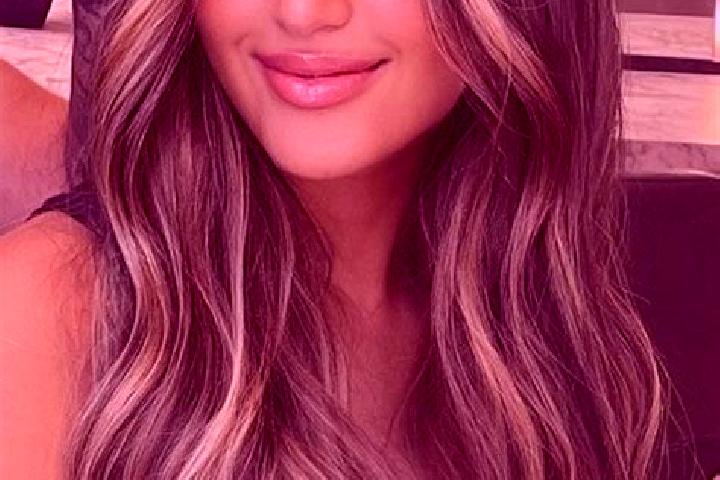 Violet, 38, a dark blonde brown-eyed mediterranean companion based in Sarakhs. Offering Couples, GFE, Girlfriend Experience, Dinner Date. Available for incal...