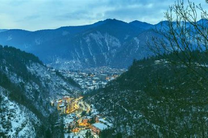 Violet, 38 — Escort in Bakuriani, Georgia