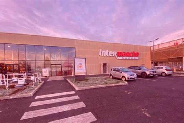Violet, 38 — Escort in Dreslincourt, France