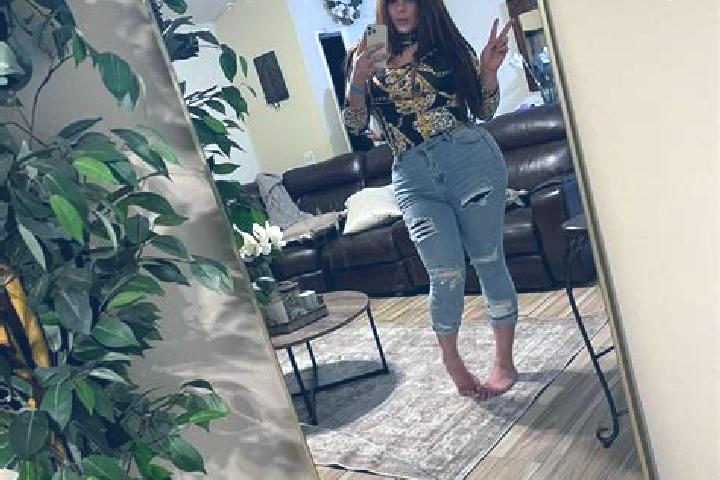 Violet, 38 — Escort in English, United States