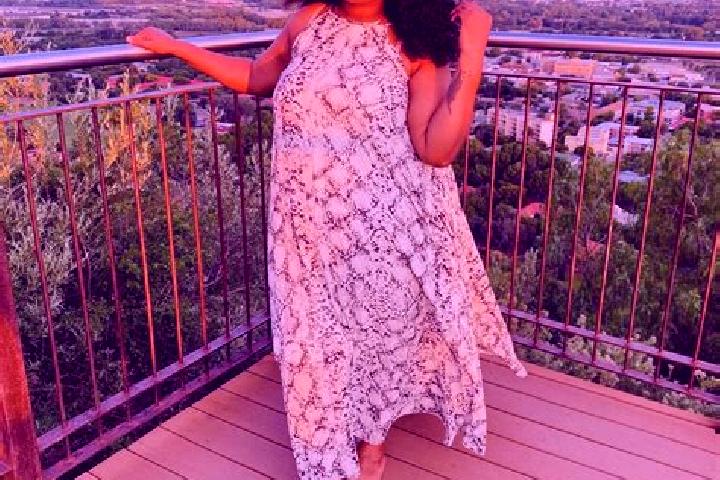 Violet, 38 — Escort in Hertzogville, South Africa