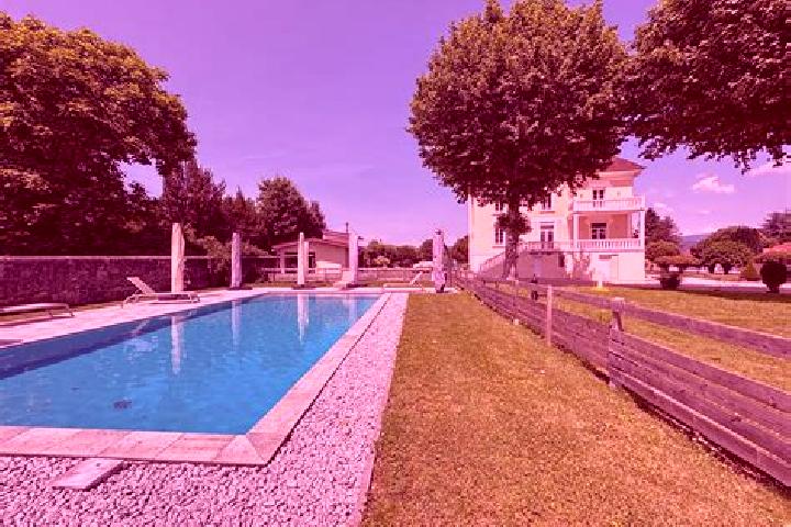 Violet, 38 — Escort in Le Pont-de-Beauvoisin, France