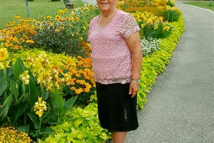 Violet, 38 — Escort in Padina, Serbia