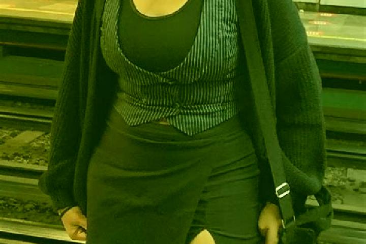 Violet, 38 — Escort in Saricubuk, Turkey