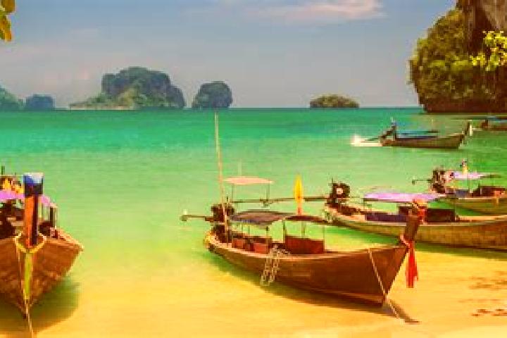 Violet, 38 — Escort in Thap Than, Thailand