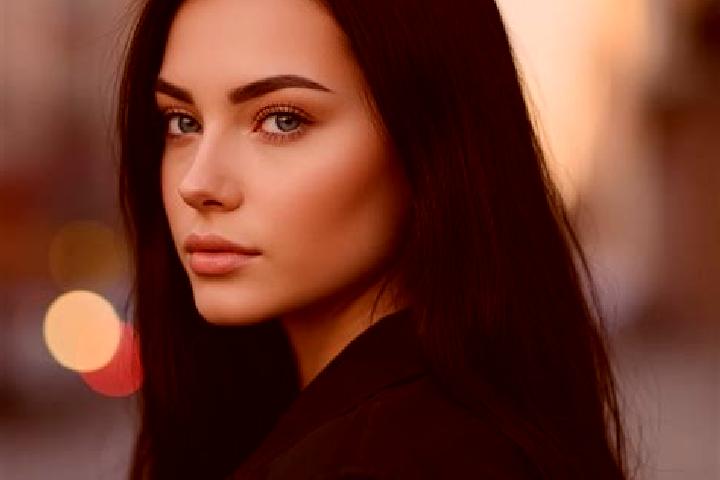 Violet, 39, a black blue-eyed latina companion based in Kolsass. Offering Roleplay, Tantra. Available for incall and outcall, day and evening dates.
