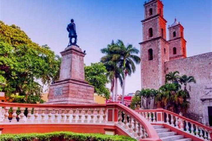 Violet, 39 — Escort in Acayucan, Mexico