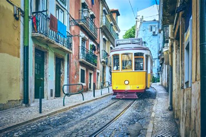 Violet, 39 — Escort in Alfama, Portugal