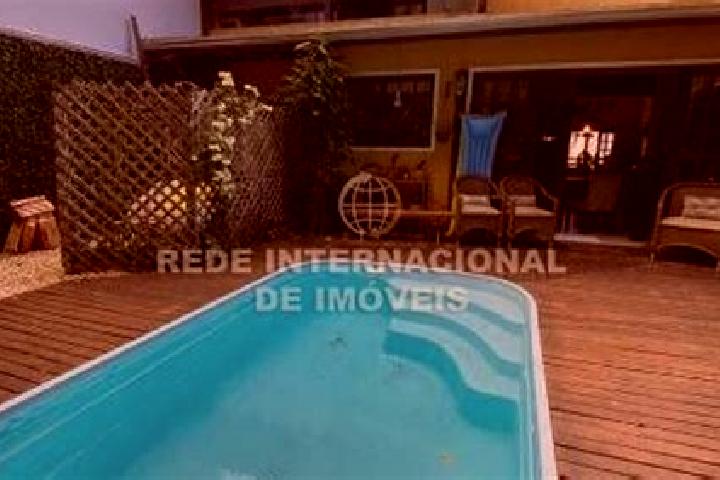 Violet, 39 — Escort in Barroquinha, Brazil
