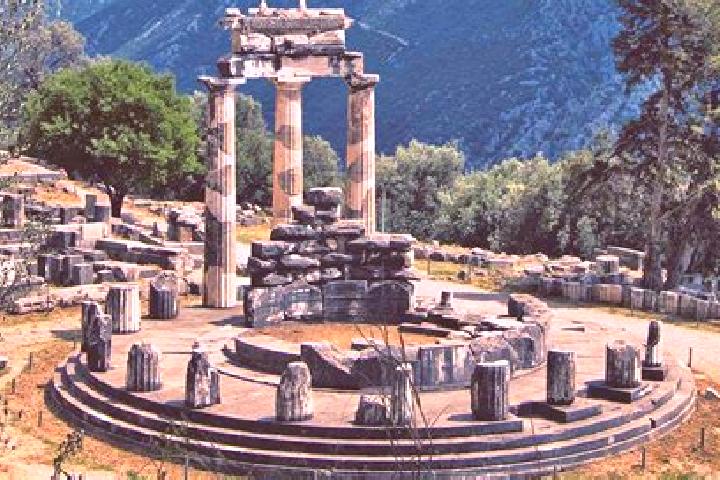 Violet, 39 — Escort in Delphi, Greece