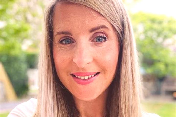 Violet, 39 — Escort in Grimsby, United Kingdom