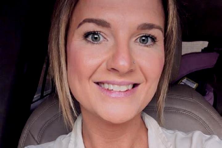 Violet, 39 — Escort in Haleyville, United States