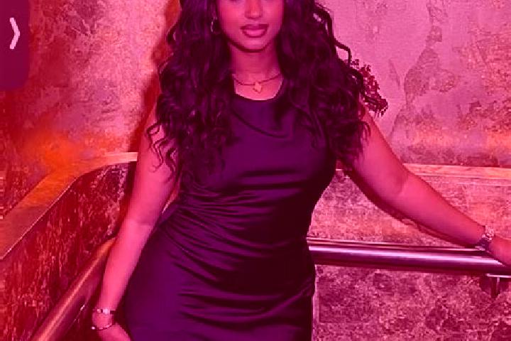 Violet, 39 — Escort in Holt, China