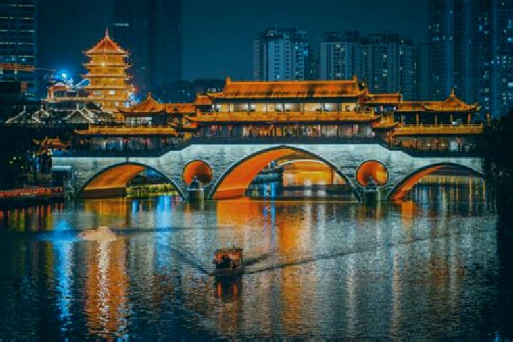 Violet, 39 — Escort in Huaxi, China