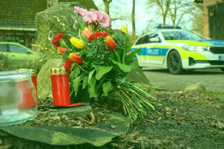 Violet, 39 — Escort in Niederbiel, Germany