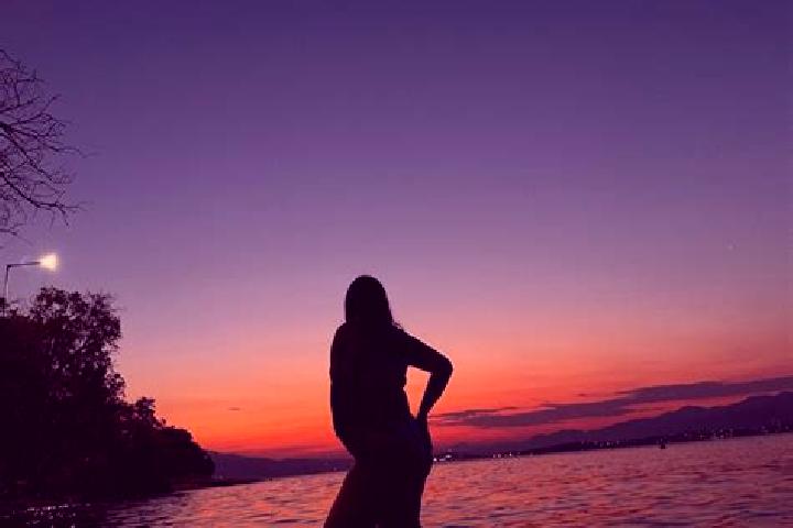 Violet, 39 — Escort in Stroesti, Romania