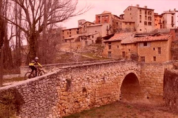 Violet, 39 — Escort in Torre de Arcas, Spain