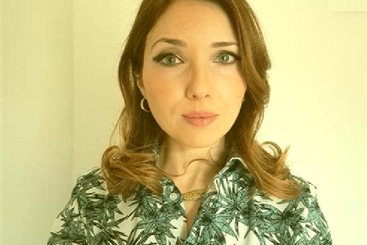 Violet, 39 — Escort in Val di Cava, Italy