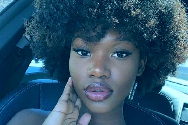 Willow, 20, a black dark-eyed ebony companion based in Sapian. Offering Party Girl, BDSM, Duos. Available for incall and outcall, day and evening dates.