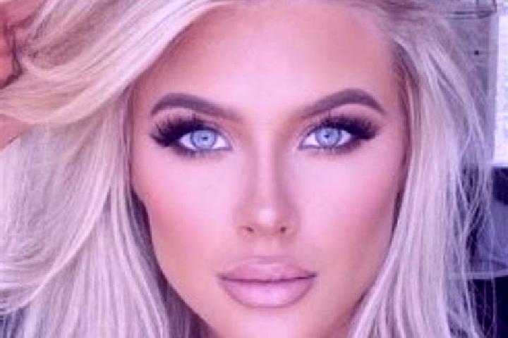 Willow, 20, a platinum blonde hazel-eyed indian companion based in Dilsen. Offering 69, Deep French Kissing, Girlfriend Experience. Available for incall and ...