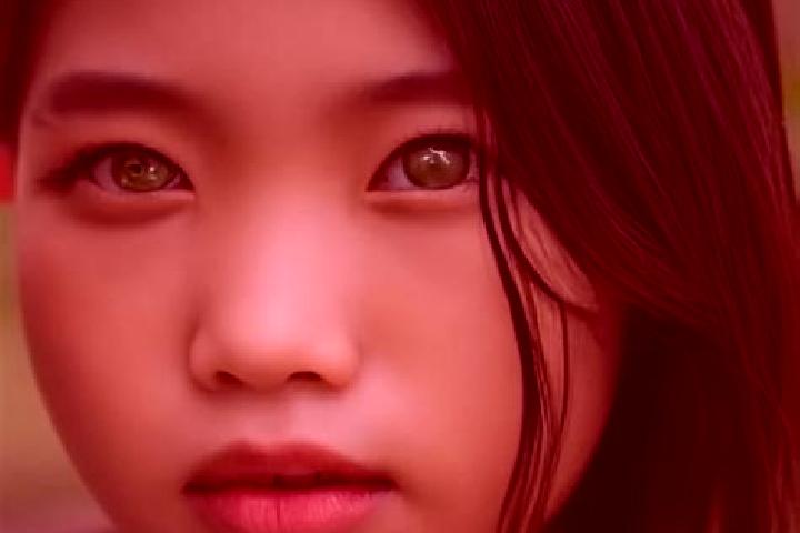 Willow, 20, a red green-eyed asian companion based in Yezhou. Offering 69, Erotic Massage, OWO, Fetish. Available for incall and outcall, day and evening dates.