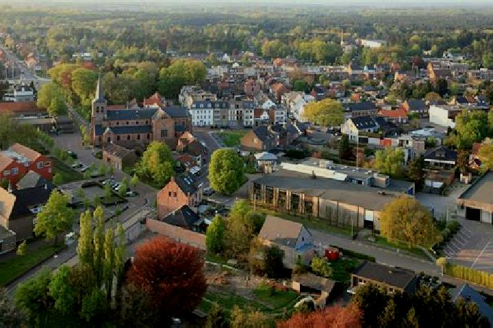 Willow, 20 — Escort in Hulsen, Netherlands
