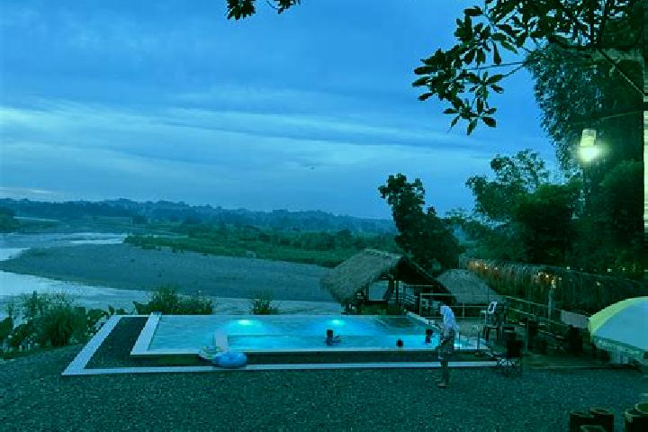 Willow, 20 — Escort in Maribong, Philippines
