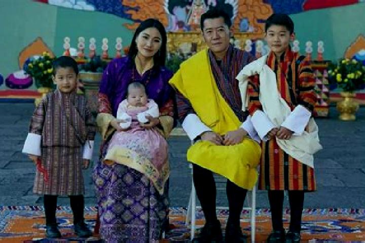 Willow, 20 — Escort in Mebisa, Bhutan