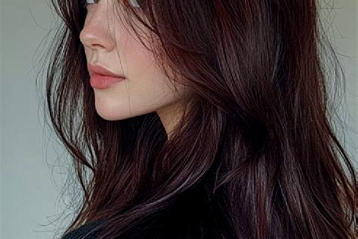 Willow, 21, a auburn brown-eyed european companion based in GJai Nghia. Offering BDSM, Fetish, Dinner Date, Massage. Available for incall and outcall, overni...