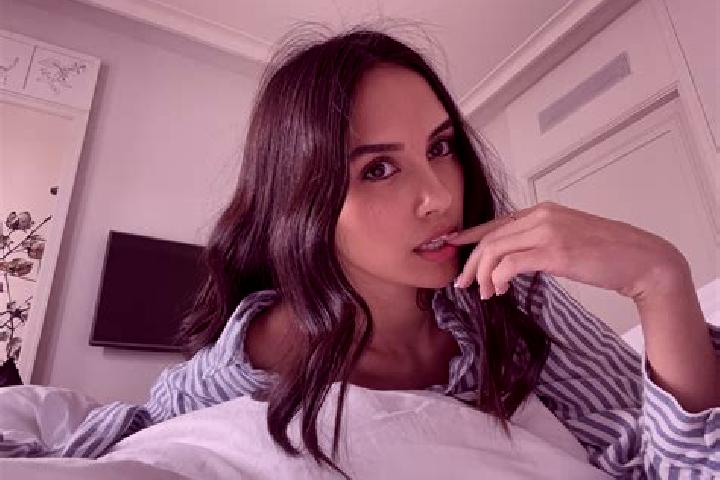 Willow, 21, a auburn dark-eyed mediterranean companion based in San Miguel Emenguaro. Offering Travel Companion, Girlfriend Experience, Massage. Available fo...