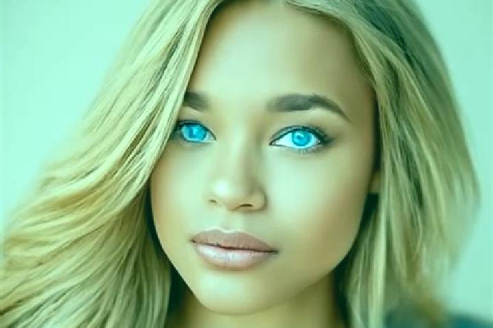 Willow, 21, a dark blonde blue-eyed latina companion based in River Hills. Offering 69, Domination, OWO. Available for incall and outcall, overnight bookings...