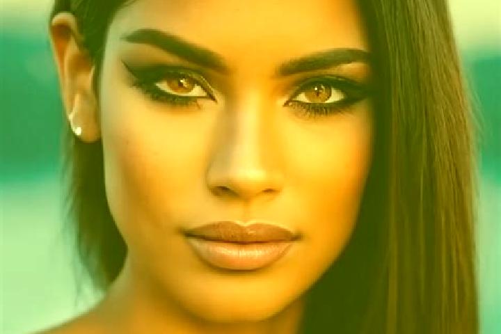Willow, 21, a dark blonde grey-eyed latina companion based in Quartier du Port. Offering Roleplay, Fetish. Available for incall and outcall, day and evening ...