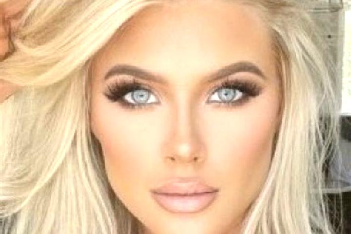 Willow, 21, a platinum blonde amber-eyed mediterranean companion based in San Mauro Cilento. Offering Travel Companion, Party Girl, Roleplay. Available for i...