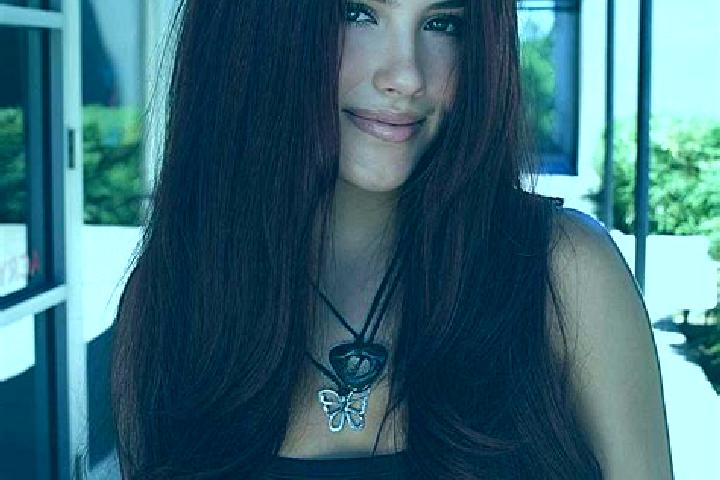 Willow, 22, a auburn dark-eyed mixed companion based in Wallacetown. Offering Striptease, Roleplay, 69. Available for incall and outcall, overnight bookings ...