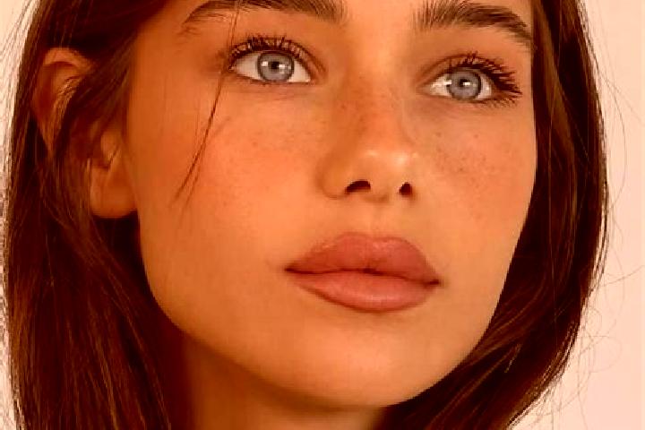 Willow, 22, a brunette grey-eyed european companion based in Azhiyur. Offering Roleplay, Dinner Date, Tantra, Overnight. Available for incall and outcall, da...