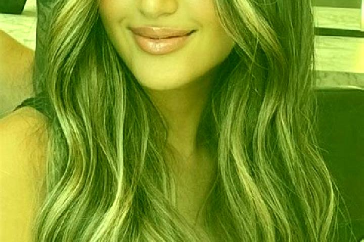 Willow, 22, a dark blonde brown-eyed indian companion based in Madgaon. Offering Travel Companion, Dinner Date, Massage, Domination, Party Girl. Available fo...