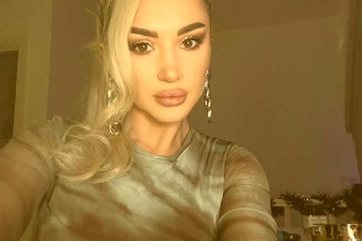 Willow, 22, a dark blonde dark-eyed asian companion based in Zashkiv. Offering Fetish, BDSM, GFE. Available for incall and outcall, overnight bookings availa...