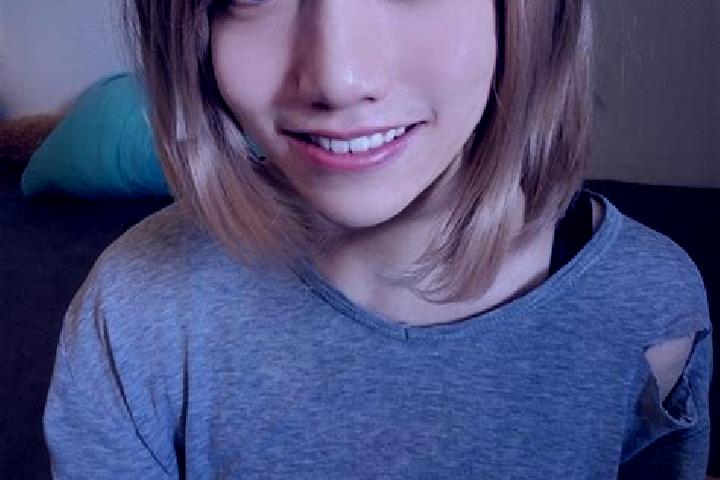 Willow, 22, a platinum blonde brown-eyed caucasian companion based in Beijinglu. Offering Prostate Massage, OWO, Party Girl, Duos, 69. Available for incall a...