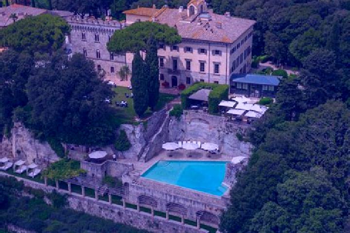 Willow, 22 — Escort in Palazzo Pignano, Italy