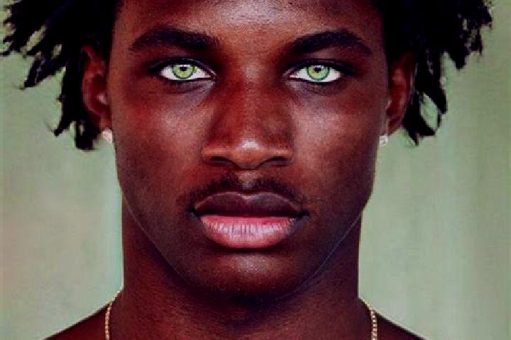 Willow, 23, a black green-eyed middle eastern companion based in Tianliu. Offering Dinner Date, Roleplay, BDSM, Prostate Massage, Duos. Available for incall ...