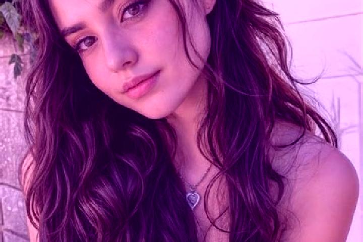 Willow, 23, a black hazel-eyed ebony companion based in Iargara. Offering Roleplay, Overnight, A-Level, Travel Companion, Party Girl. Available for incall an...