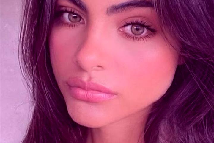 Willow, 23, a black hazel-eyed mixed companion based in Madattumpadi. Offering Striptease, Prostate Massage. Available for incall and outcall, day and evenin...