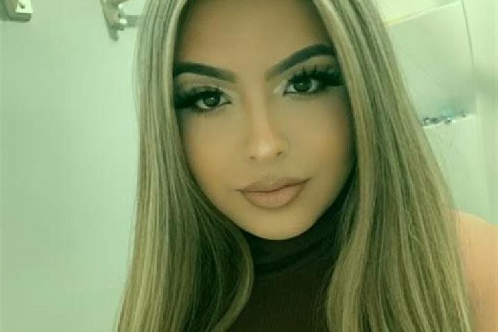 Willow, 23, a blonde brown-eyed latina companion based in Collinwood. Offering A-Level, Roleplay, CIM. Available for incall and outcall, overnight bookings a...
