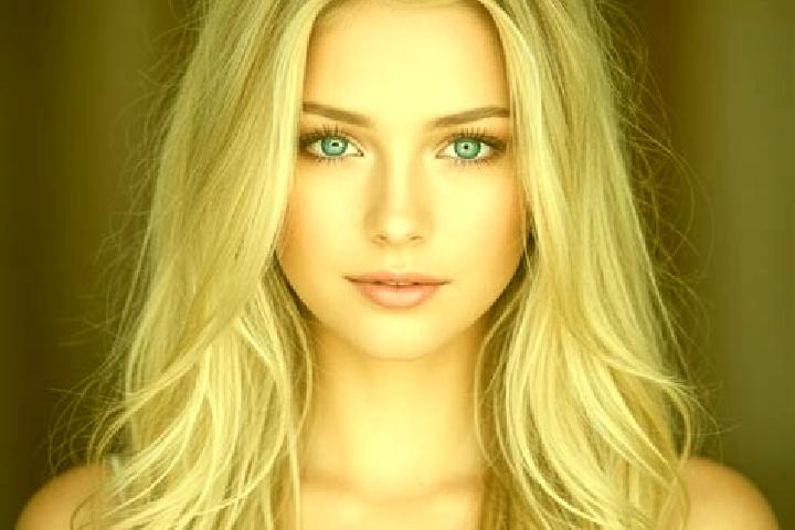 Willow, 23, a blonde brown-eyed mixed companion based in Jaurian. Offering Travel Companion, Tantra, Prostate Massage, Domination, Roleplay. Available for in...